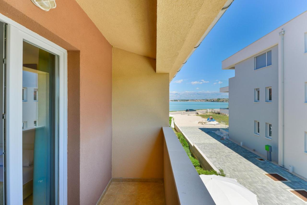 Apartments By The Sea Nin, Zadar - 13172 Exterior foto